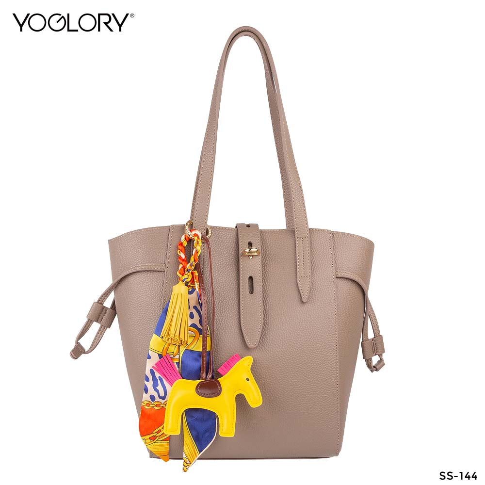 YOGLORY 100% Yellow color Silk Scarf with Diamond PU Horse Bag Charm in Box with Customized logo Nice Gift for Lady SS144